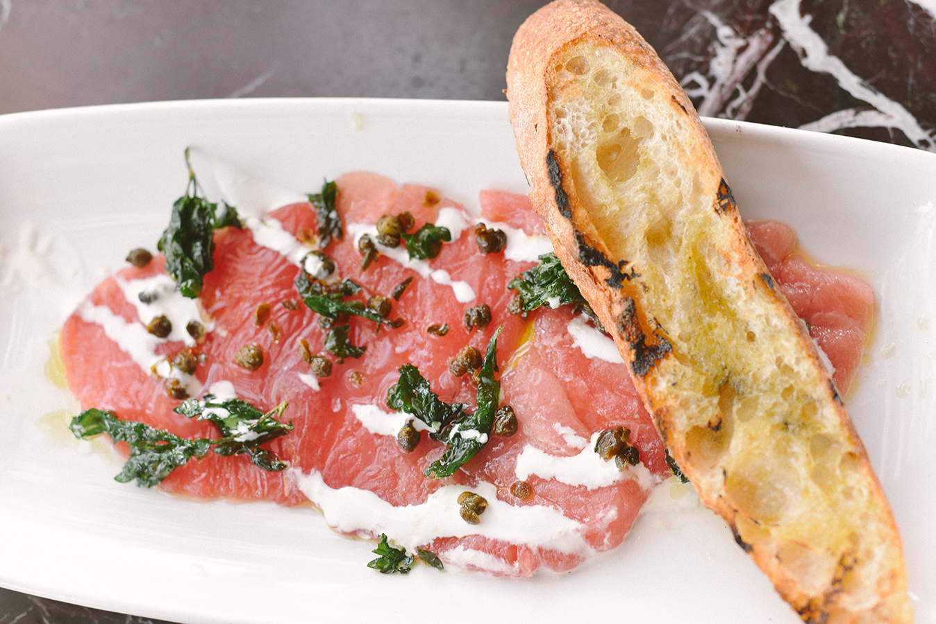 Tartare with capers and crème fraîche